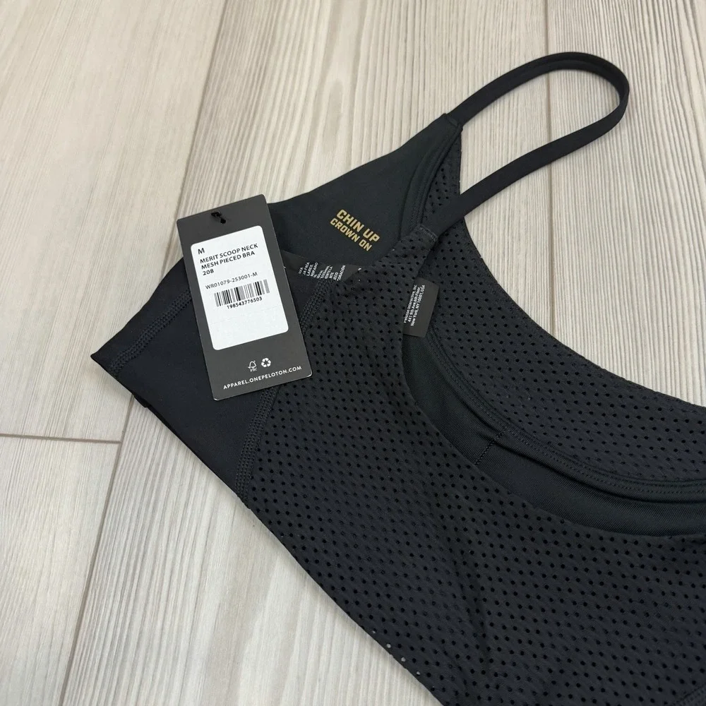 Peloton nwt robin